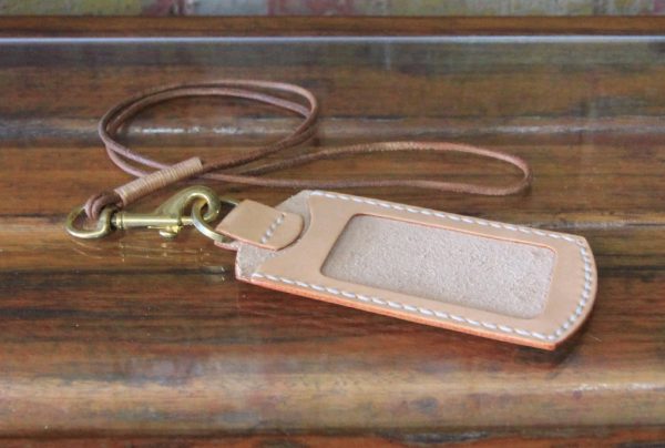 Hand-stitched Leather Luggage Tag