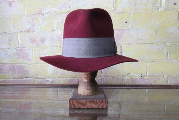 Burgundy handmade hat
